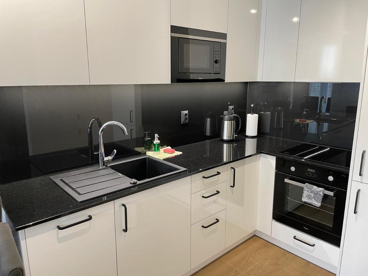 Apartamenty Magia Z Bezplatnym Parkingiem I Klimatyzacja Rzeszów Exteriér fotografie